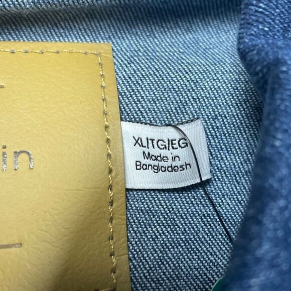 Calvin Klein Womens Denim Jacket Size XL Light Wash Long Sleeve Classic Fit d017 - Picture 3 of 9